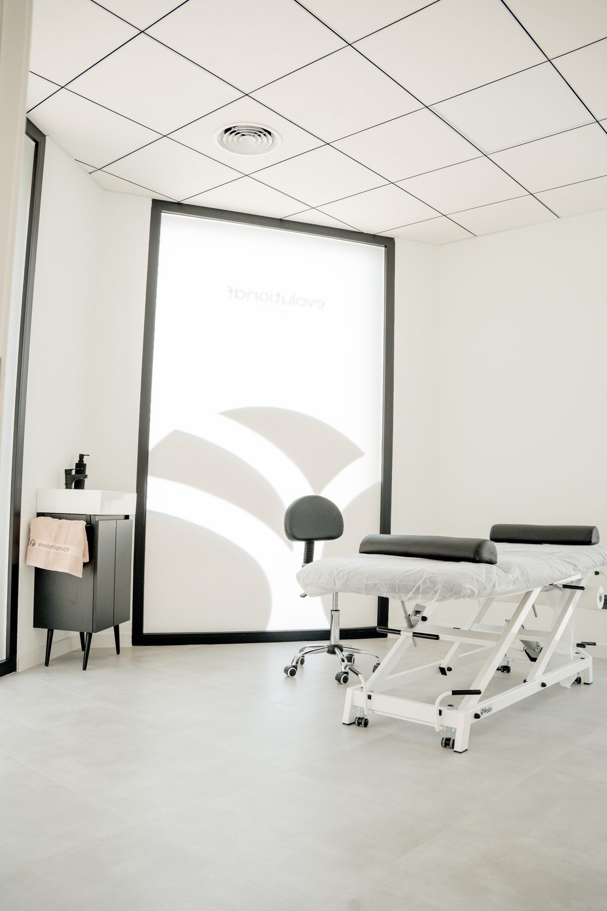 Centro de fisioterapia evolutiondf en Novelda — tu evolución comienza aquí
